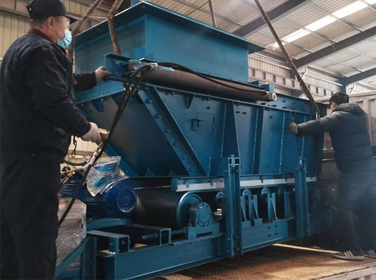 山东矿安机电生产的变频液压甲带给煤机发往山西晋中